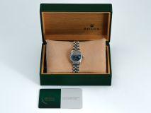 Oyster Perpetual Date
